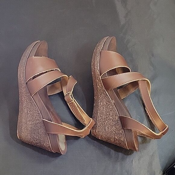 CLOUDWALKERS DOUBLE STRAP OPEN TOE WEDGE SANDAL - Picture 8 of 16